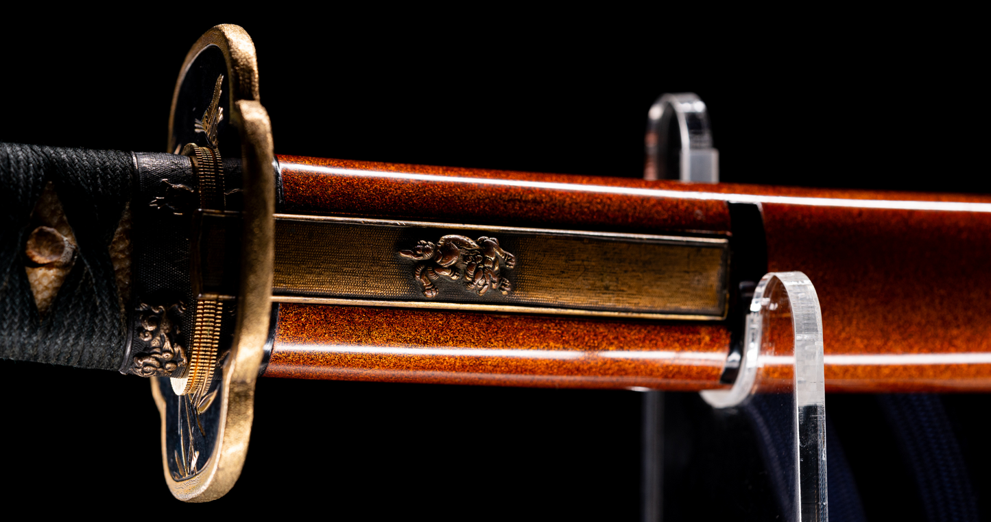 Sabre Antique Japonais Wakizashi Toranba Hamon avec Kogatana & Tsuba en Shakudō