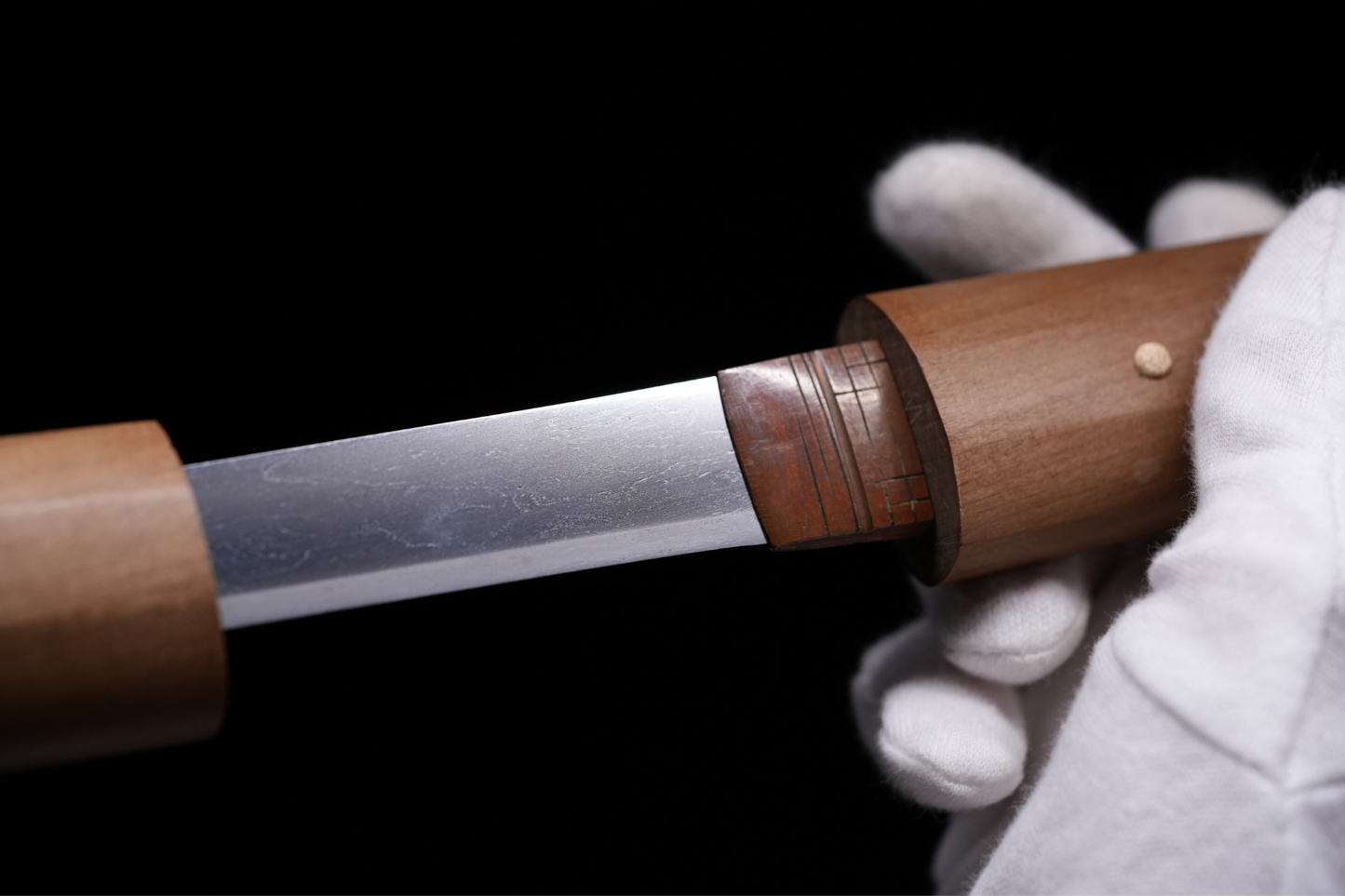 Antique Japanese Sword by Tanto Uda Kunitsugu