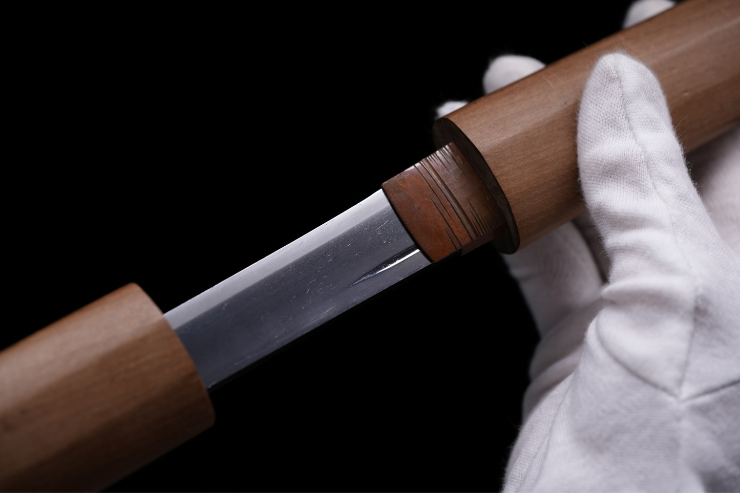 Antique Japanese Sword by Tanto Uda Kunitsugu