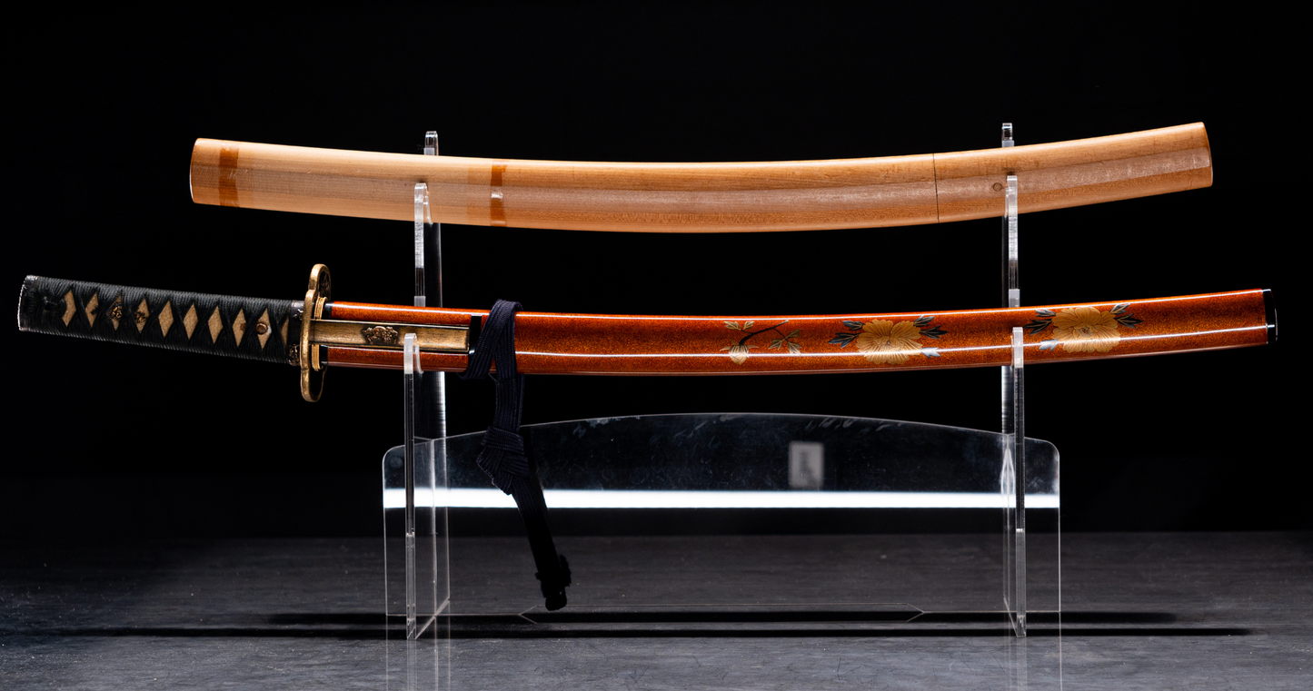 Sabre Antique Japonais Wakizashi Toranba Hamon avec Kogatana & Tsuba en Shakudō
