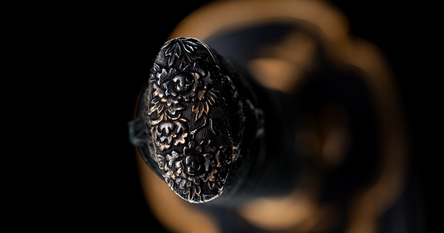 Sabre Antique Japonais Wakizashi Toranba Hamon avec Kogatana & Tsuba en Shakudō