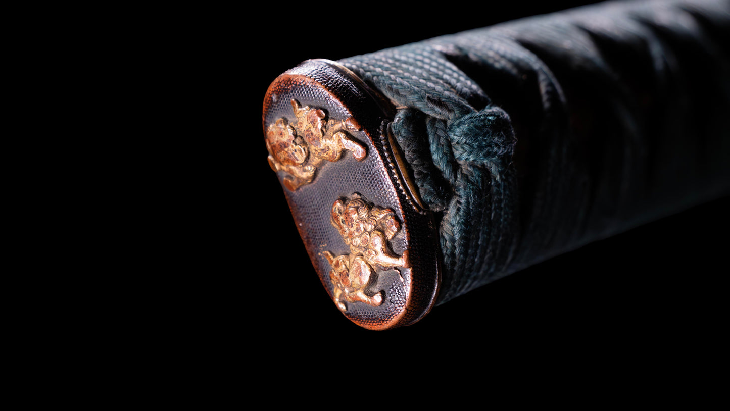Épée Katana japonaise antique avec rainure laquée rouge
