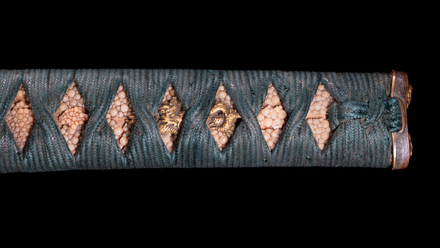 Épée Katana japonaise antique avec rainure laquée rouge