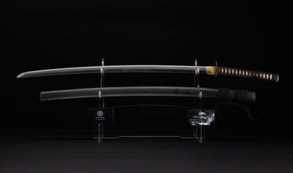 Antique Japanese Katana by Tango no Kami Fujiwara Kanemichi with Imperial Kikumon, Suguha Hamon and Gold-Inlaid Tsuba - NBTHK Hozon