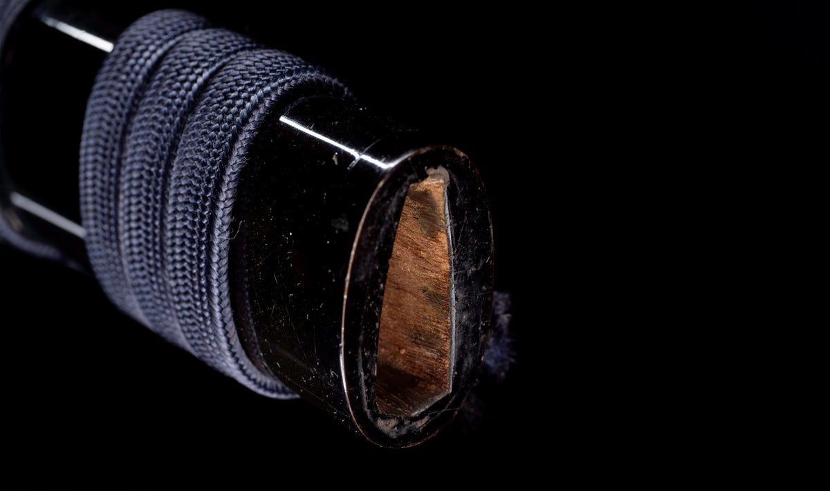 Antique Japanese Katana Sword with Hoso-Suguha Hamon, Phoenix Fuchi and Coin Menuki — Muromachi Period