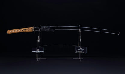 Katana japonesa antigua de Kaifu con doble Hozon y tsuba Gunbai de Myōchin