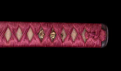Antiker japanischer Katana mit Gunome Hamon und schwarzem Roiro Koshirae von Ichimune Nagamitsu