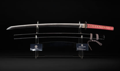 Antiker japanischer Katana mit Gunome Hamon und schwarzem Roiro Koshirae von Ichimune Nagamitsu
