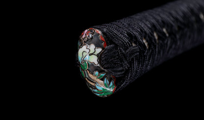 Katana antique japonais par Tanba-no-kami Terukado avec saya à laque dorée, tsuba en fer mokkō et hamon notare - NBTHK Hozon