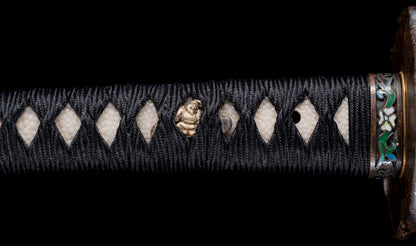 Katana antique japonais par Tanba-no-kami Terukado avec saya à laque dorée, tsuba en fer mokkō et hamon notare - NBTHK Hozon