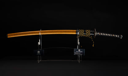 Katana antique japonais par Tanba-no-kami Terukado avec saya à laque dorée, tsuba en fer mokkō et hamon notare - NBTHK Hozon