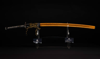 Katana antique japonais par Tanba-no-kami Terukado avec saya à laque dorée, tsuba en fer mokkō et hamon notare - NBTHK Hozon