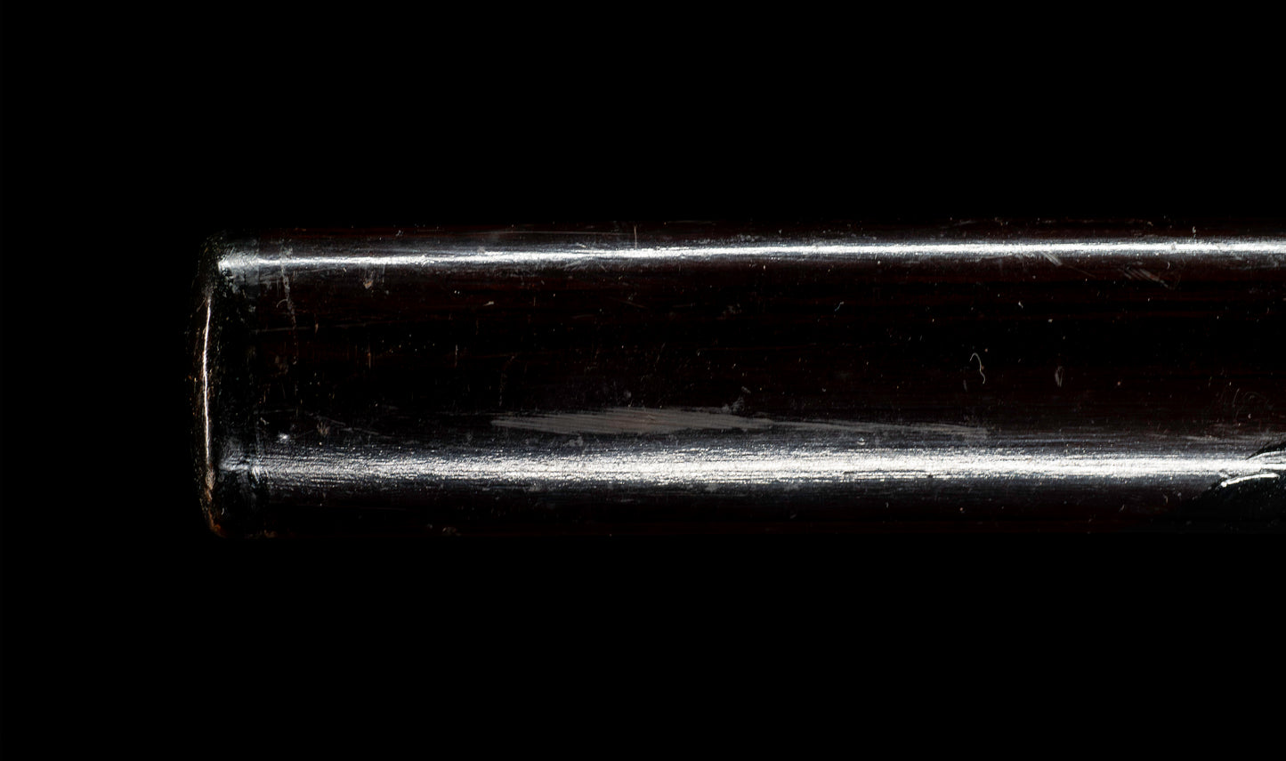 Antiguo katana japonés con hamon gunome, tsuba de hierro namban y menuki karashishi dorados atribuido a Taira Takada - NBTHK Hozon