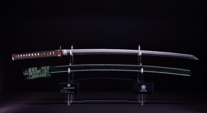 Antique Japanese Katana Sword signed Seki-ju Kaneyoshi with Beautiful Green Saya.