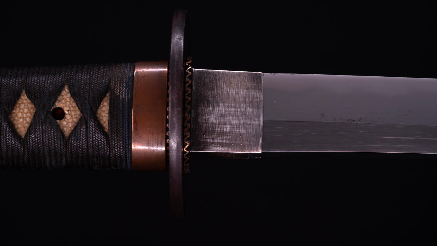 Antique Japanese Katana Sword signed Seki-ju Kaneyoshi with Beautiful Green Saya.