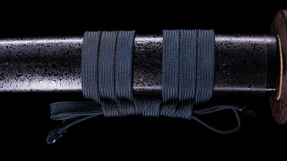 Épée Katana japonaise antique avec rainure laquée rouge 