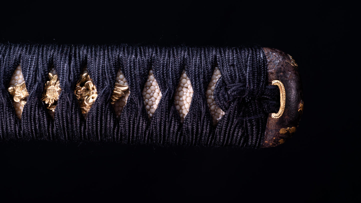 Antique Japanese Katana Sword from Late Muromachi, 66.6 cm